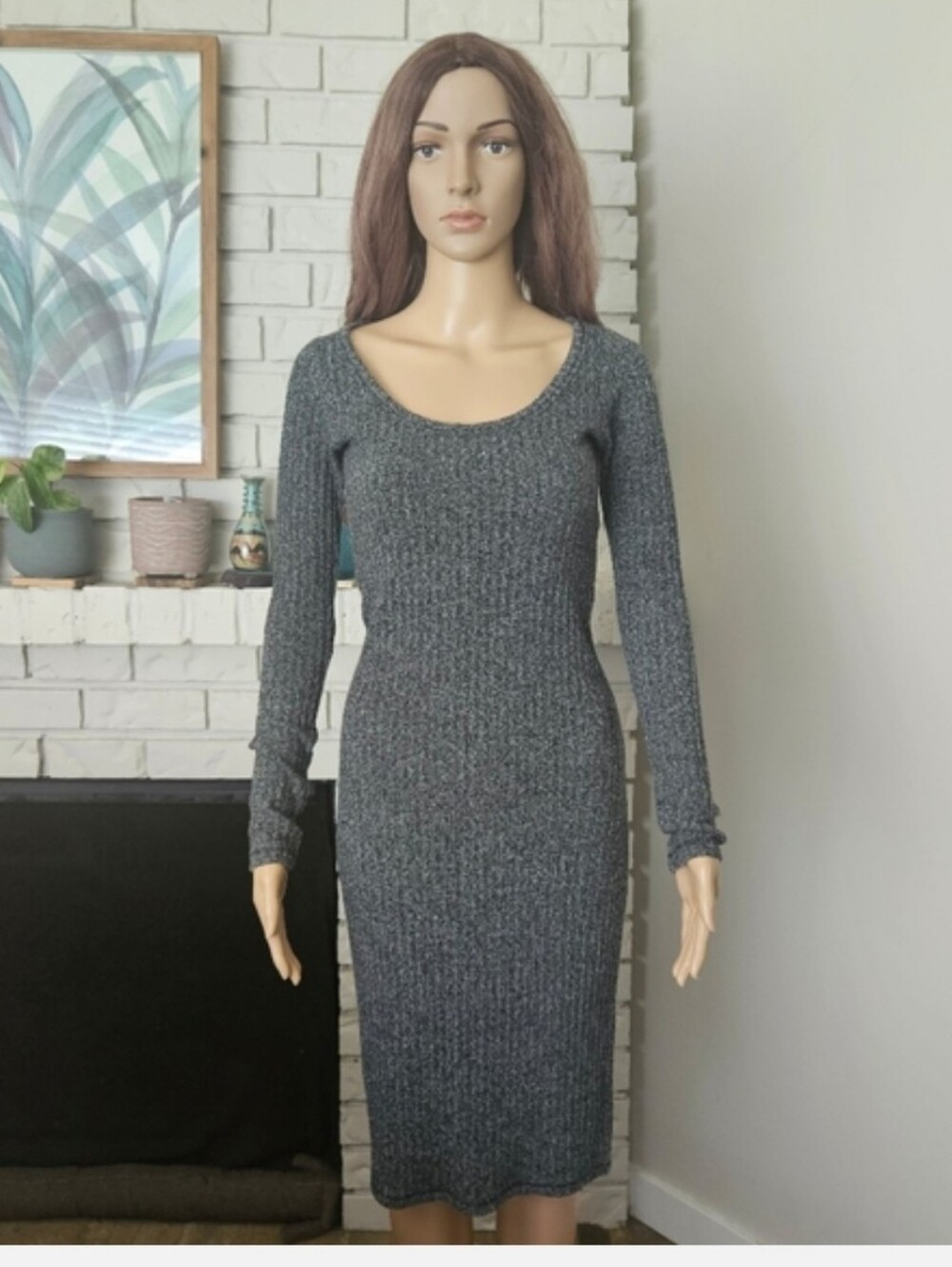Aritzia Wilfred Gray Knit Dress Bodycon Midi Long sleeves